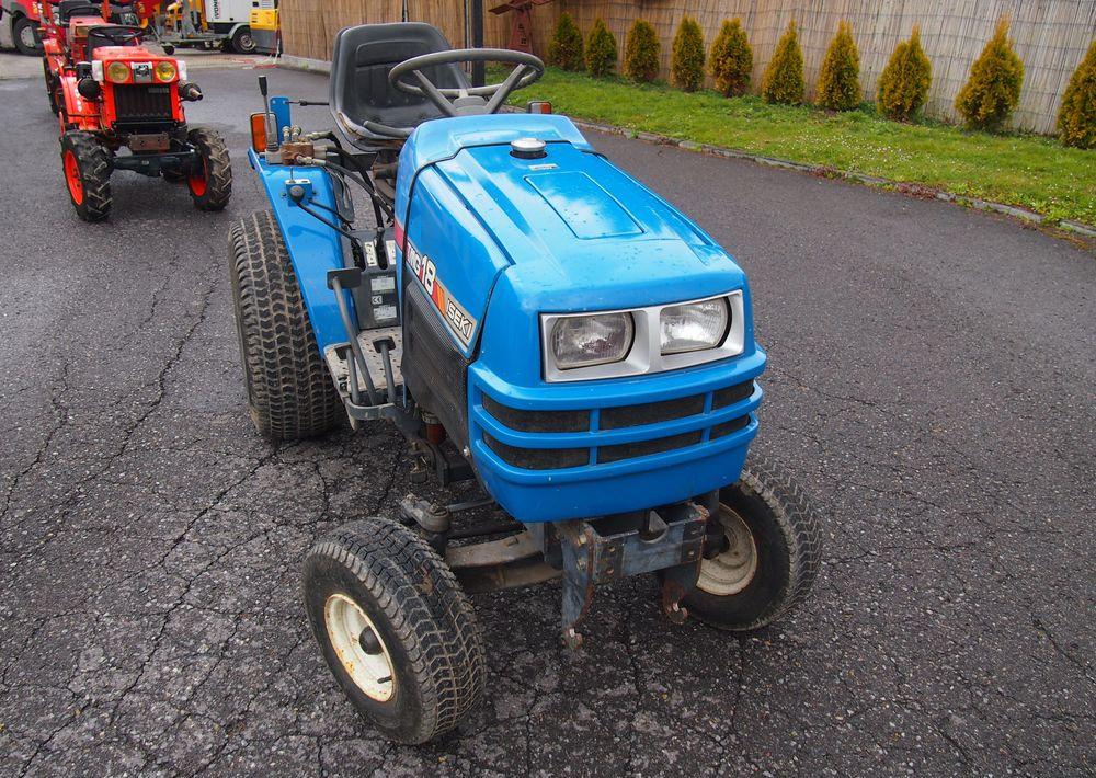 Kosiarka traktorek Iseki TMG T18 1995 hydro Diesel - Vejapjovė: foto 5 Kosiarka traktorek Iseki TMG T18 1995 hydro Diesel - Vejapjovė: foto 5