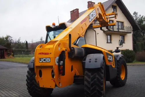 Ładowarka teleskopowa JCB 536-70 agri 2015 agri - Teleskopinis krautuvas: foto 5 Ładowarka teleskopowa JCB 536-70 agri 2015 agri - Teleskopinis krautuvas: foto 5
