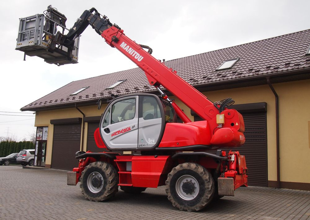 Ładowarka teleskopowa Manitou MRT 2150 Privilege MANITOU ważne UDT - Teleskopinis krautuvas: foto 3 Ładowarka teleskopowa Manitou MRT 2150 Privilege MANITOU ważne UDT - Teleskopinis krautuvas: foto 3
