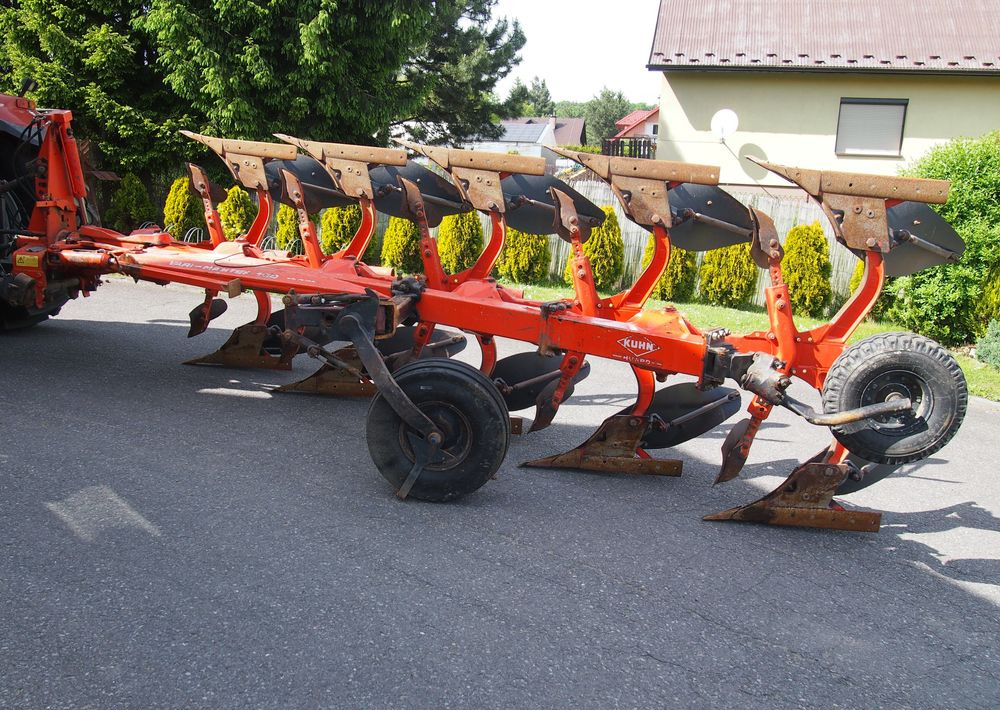 Pług obrotowy Kuhn Kuhn Vari-Master 150 4+1 Pług obracany Kuhn Vari-Master 150 4+1 - Plūgas: foto 5 Pług obrotowy Kuhn Kuhn Vari-Master 150 4+1 Pług obracany Kuhn Vari-Master 150 4+1 - Plūgas: foto 5