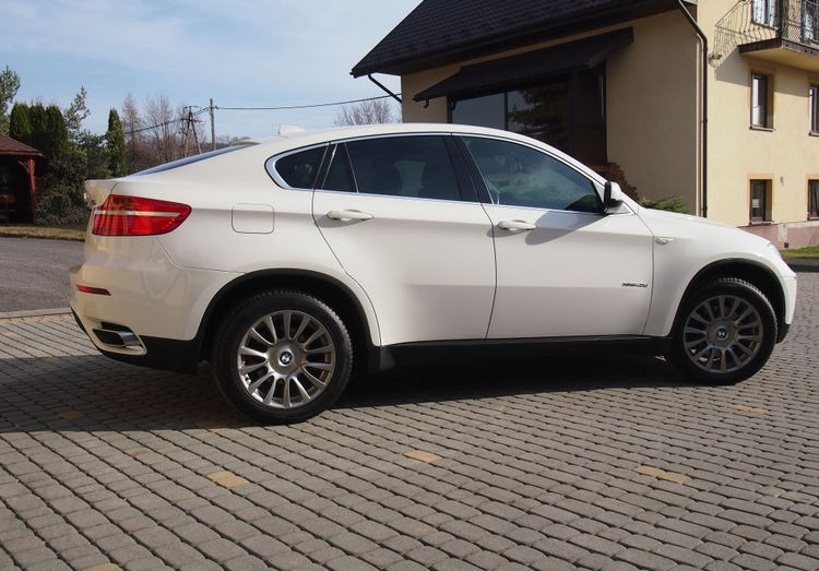 Samochód BMW X6 e71 xdrive40d Individual 2012 Samochód BMW X6 Individual - Visureigis: foto 3 Samochód BMW X6 e71 xdrive40d Individual 2012 Samochód BMW X6 Individual - Visureigis: foto 3