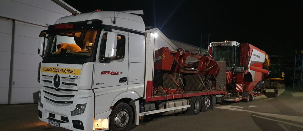 Samochód Mercedes Actros Usługi transportowe maszyn - Autovežis sunkvežimis: foto 2 Samochód Mercedes Actros Usługi transportowe maszyn - Autovežis sunkvežimis: foto 2