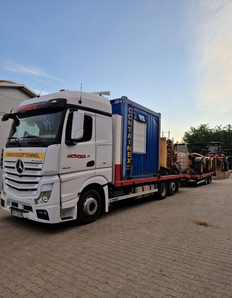Samochód Mercedes Actros Usługi transportowe maszyn - Autovežis sunkvežimis: foto 3 Samochód Mercedes Actros Usługi transportowe maszyn - Autovežis sunkvežimis: foto 3