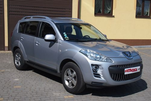 Lengvasis automobilis Samochód Peugeot 4007 2,2 HDI 7-osobowy 2009 Peugot 4007 7-osobowy 4x4: foto 9