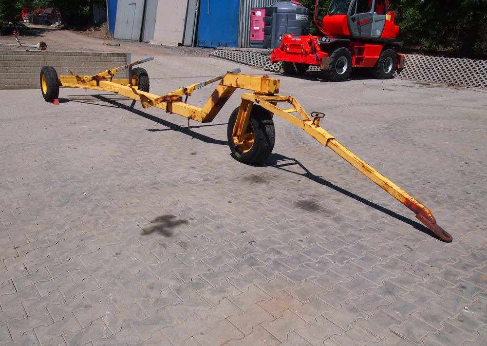 Wózek do kombajnu New Holland 3 kołowy Wózek pod heder do kombajnu - Vežimėlis pjaunamąjai: foto 5 Wózek do kombajnu New Holland 3 kołowy Wózek pod heder do kombajnu - Vežimėlis pjaunamąjai: foto 5