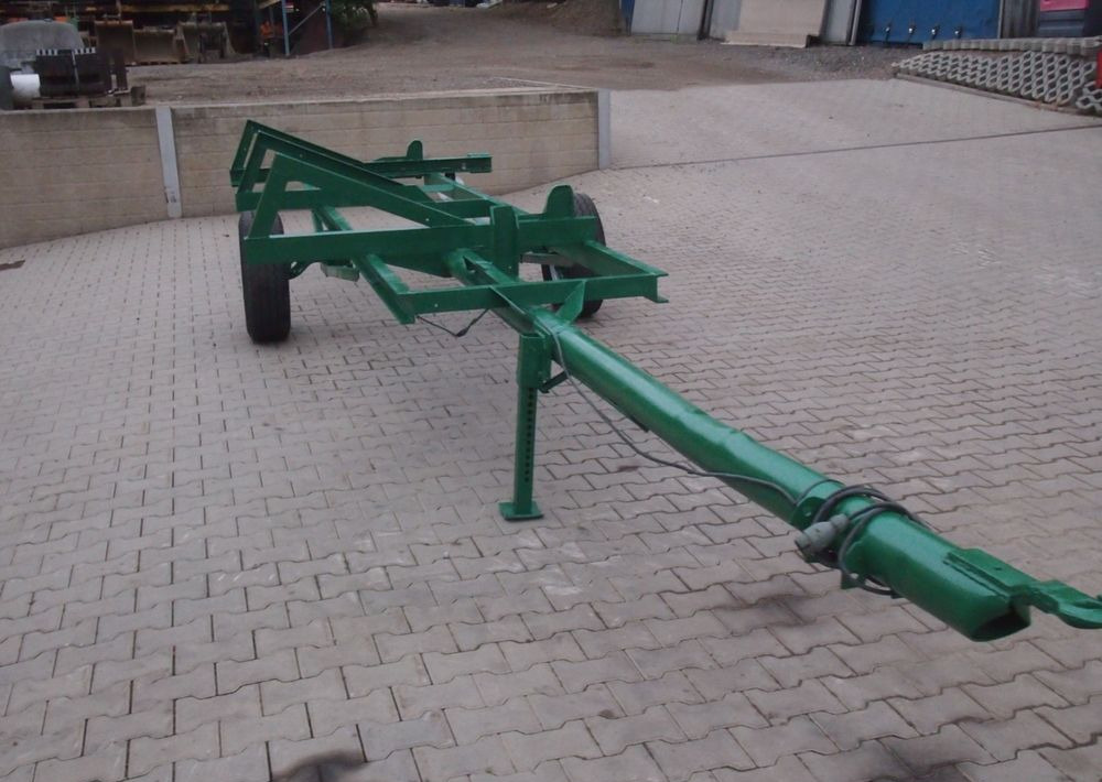 Wózek do kombajnu Sam 3,9-4,5m Wózek pod heder CLAAS - Vežimėlis pjaunamąjai: foto 2 Wózek do kombajnu Sam 3,9-4,5m Wózek pod heder CLAAS - Vežimėlis pjaunamąjai: foto 2