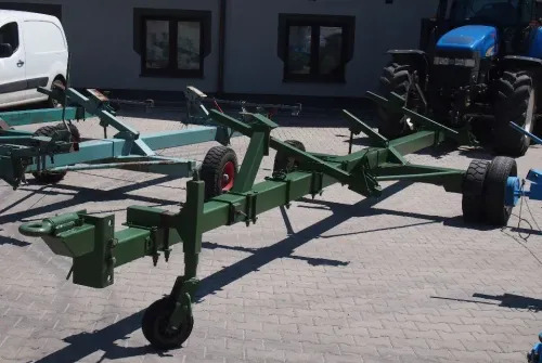 Wózek do kombajnu pod heder do zboża - Vežimėlis pjaunamąjai: foto 2 Wózek do kombajnu pod heder do zboża - Vežimėlis pjaunamąjai: foto 2