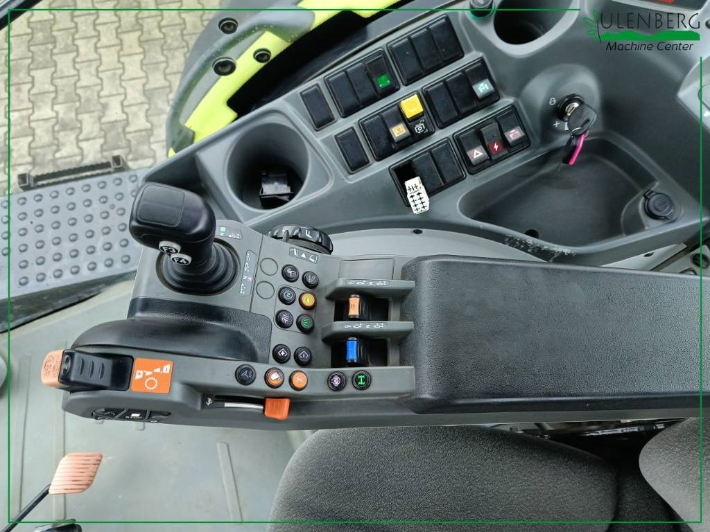 Traktorius Claas Axion 850 CIS: foto 13