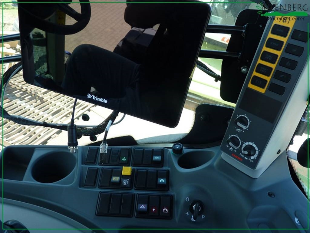 Traktorius Claas Axion 870 Cmatic: foto 10