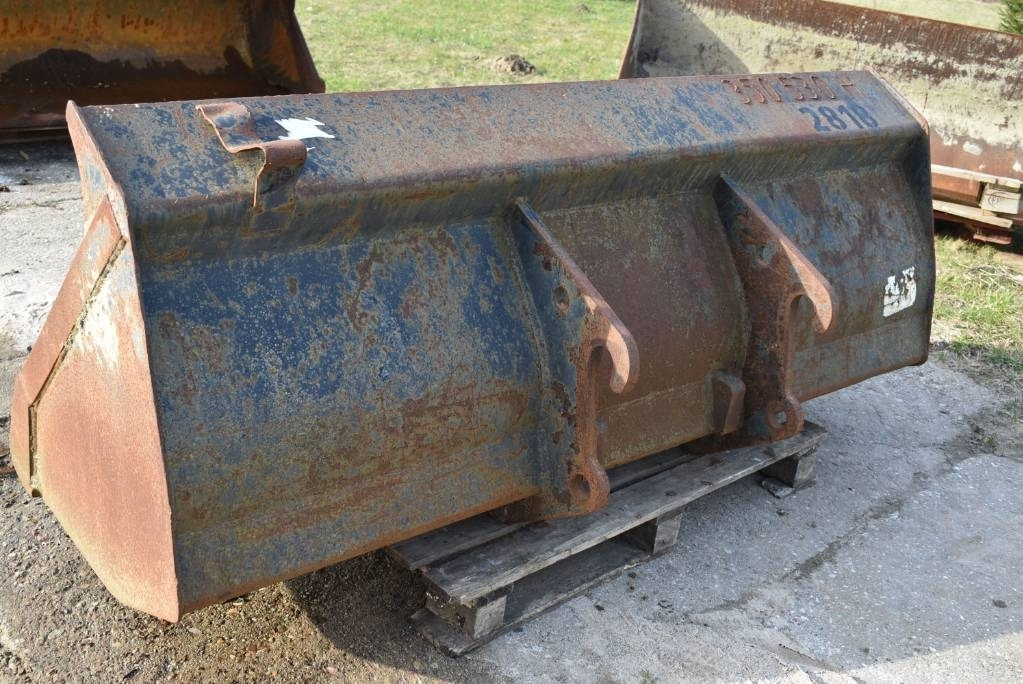 Lyzki do ladowarki Jcb,case,cat, Manitou - Kaušas - Statybinė technika: foto 2 Lyzki do ladowarki Jcb,case,cat, Manitou - Kaušas - Statybinė technika: foto 2