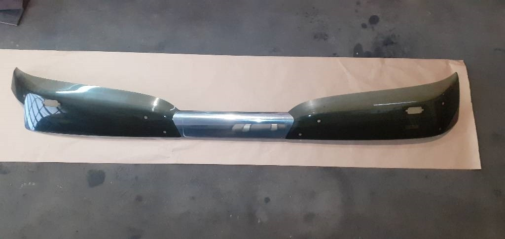 Mercedes-Benz Actros - Skydelis nuo saulės - Sunkvežimis: foto 2 Mercedes-Benz Actros - Skydelis nuo saulės - Sunkvežimis: foto 2