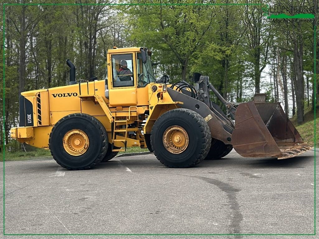 Volvo L 150 E - Ratinis krautuvas: foto 1 Volvo L 150 E - Ratinis krautuvas: foto 1