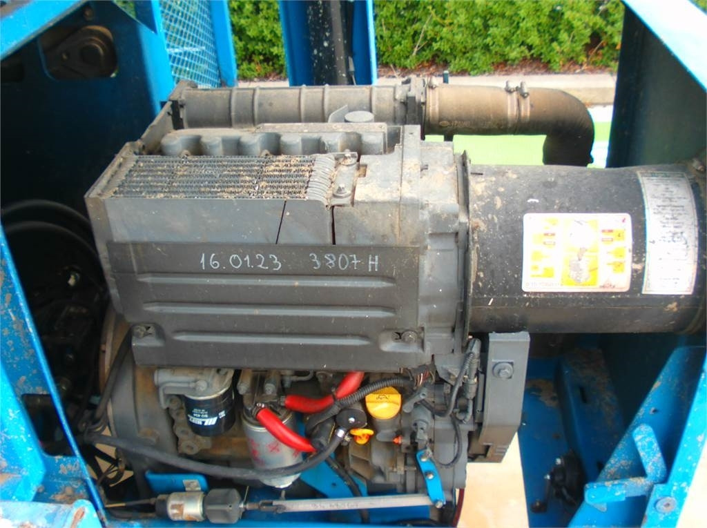 Genie GS4390RT - Žirklinis keltuvas: foto 5 Genie GS4390RT - Žirklinis keltuvas: foto 5