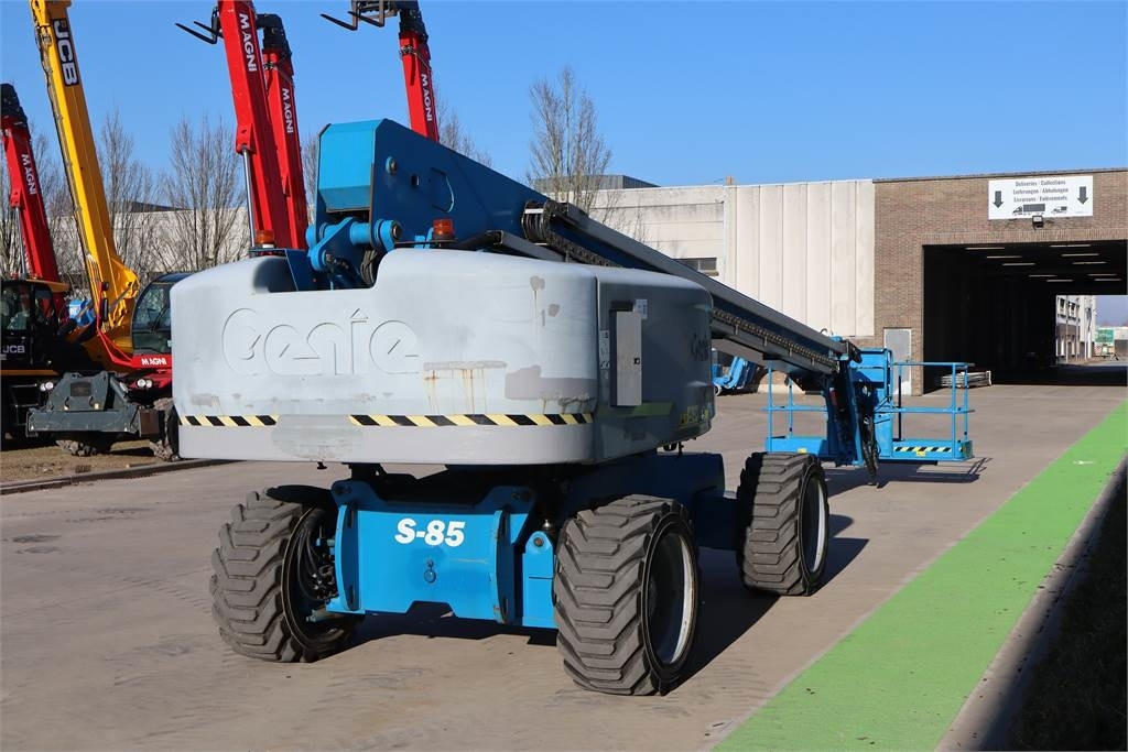 Genie S85 - Teleskopinis keltuvas: foto 4 Genie S85 - Teleskopinis keltuvas: foto 4