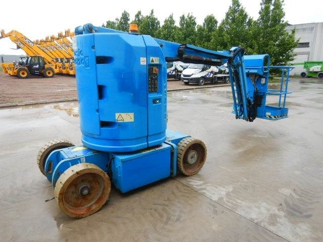 Genie Z30-20N - Alkūninis keltuvas: foto 4 Genie Z30-20N - Alkūninis keltuvas: foto 4