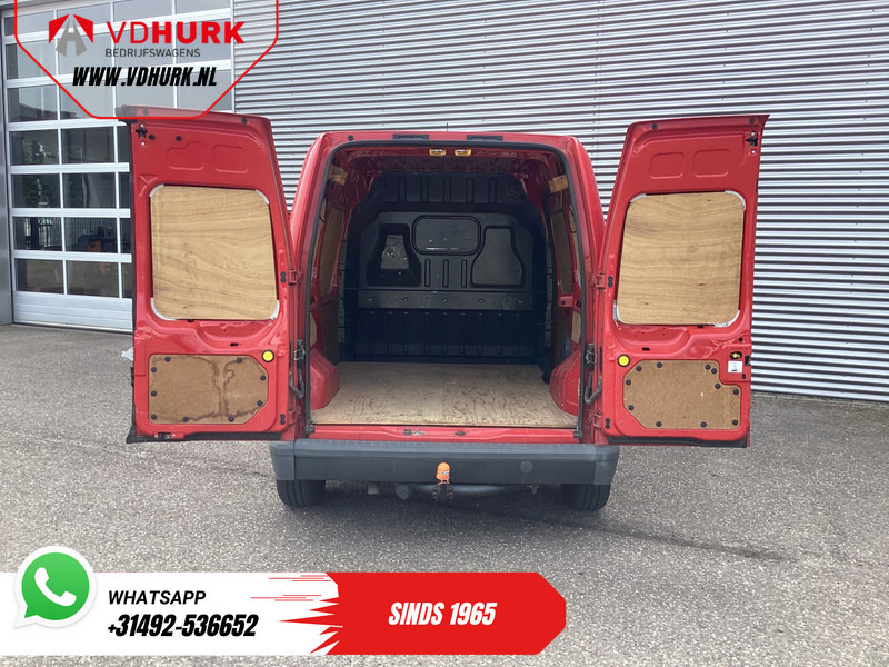 Ford Transit Connect 1.8 TDCi 90 pk EXPORT ONLY MARGE Rijdt goed/ Trekhaak/ Radio - Mažas furgonas: foto 5 Ford Transit Connect 1.8 TDCi 90 pk EXPORT ONLY MARGE Rijdt goed/ Trekhaak/ Radio - Mažas furgonas: foto 5