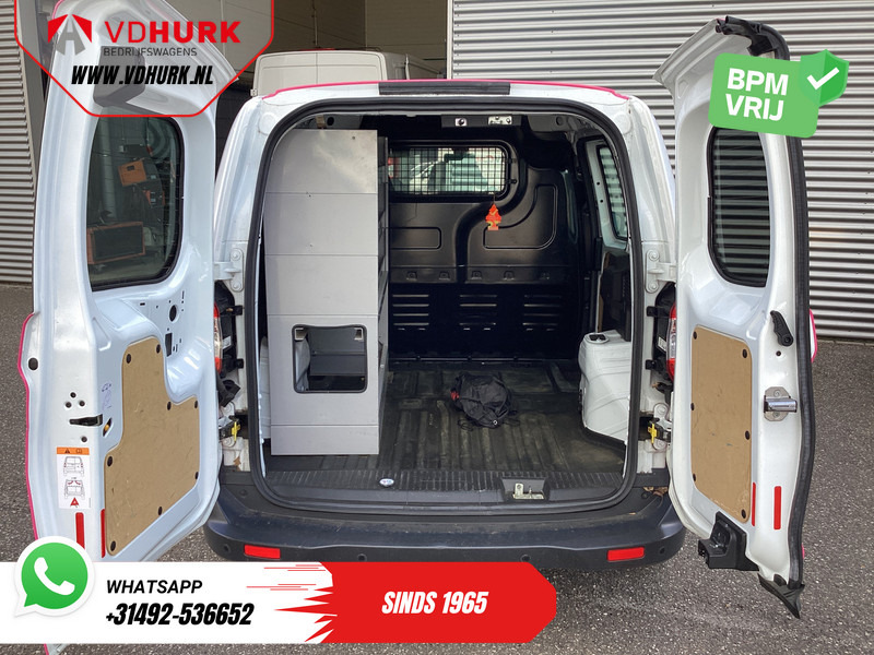 Ford Transit Courier 1.5 TDCI Trend BPM VRIJ! Stoelverw./ CarPlay/ Navi/ PDC/ Cruise/ Airco - Mažas furgonas: foto 5 Ford Transit Courier 1.5 TDCI Trend BPM VRIJ! Stoelverw./ CarPlay/ Navi/ PDC/ Cruise/ Airco - Mažas furgonas: foto 5