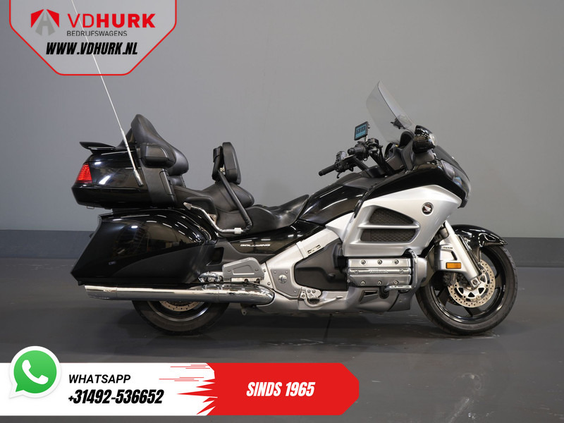 Honda GL 1800 Gold Wing MARGE/ ABS/ Koffers/ Cruise/ Topkoffer/ Radio - Motociklas: foto 3 Honda GL 1800 Gold Wing MARGE/ ABS/ Koffers/ Cruise/ Topkoffer/ Radio - Motociklas: foto 3