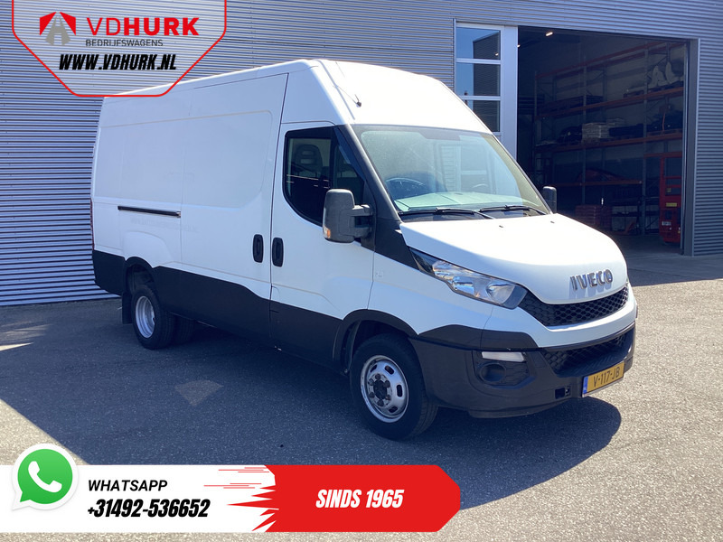 Iveco Daily 35C13V 2.3 L2H2 EXPORT ONLY Dubbel lucht/ 3.5t Trekverm./ Airco/ 3 Persoons/ Gev. Stoel/ Trekhaak - Krovininis mikroautobusas: foto 1 Iveco Daily 35C13V 2.3 L2H2 EXPORT ONLY Dubbel lucht/ 3.5t Trekverm./ Airco/ 3 Persoons/ Gev. Stoel/ Trekhaak - Krovininis mikroautobusas: foto 1