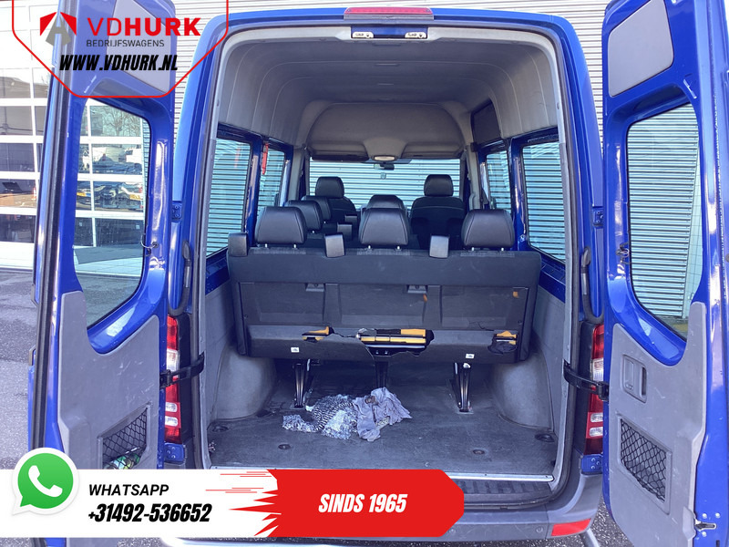 Mercedes-Benz Sprinter 213 2.2 CDI Aut. L2H2 €11.979,- Incl. BTW BPM VRIJ! EXPORT ONLY Rijdt Goed/ Combi/ 9 Persoons/ Kombi/ 9P/ Airco - Mikroautobusas, Keleivinis furgonas: foto 5 Mercedes-Benz Sprinter 213 2.2 CDI Aut. L2H2 €11.979,- Incl. BTW BPM VRIJ! EXPORT ONLY Rijdt Goed/ Combi/ 9 Persoons/ Kombi/ 9P/ Airco - Mikroautobusas, Keleivinis furgonas: foto 5
