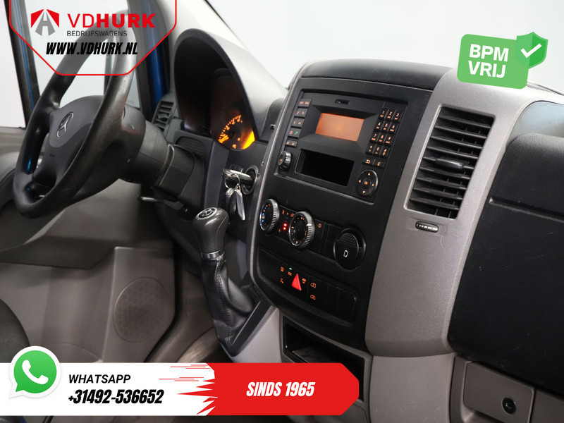 Mercedes-Benz Sprinter 213 2.2 CDI Aut. L2H2 9 Persoons EXPORT Incl. BTW&BPM €13.915,- Airco/ PDC/ Sidebars/ Rearbar - Mikroautobusas, Keleivinis furgonas: foto 3 Mercedes-Benz Sprinter 213 2.2 CDI Aut. L2H2 9 Persoons EXPORT Incl. BTW&BPM €13.915,- Airco/ PDC/ Sidebars/ Rearbar - Mikroautobusas, Keleivinis furgonas: foto 3