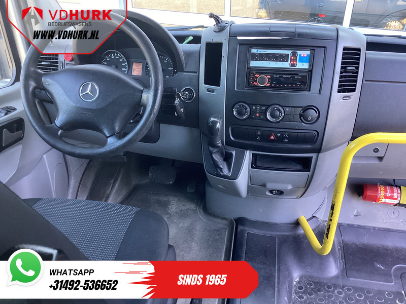 Mercedes-Benz Sprinter 313 2.2 CDI Aut. L2H2 €10.648,- Incl. BTW BPM VRIJ! EXPORT ONLY Rolstoelvervoer/ Combi/ 9 Persoons/ Kombi/ 9P/ Airco/ Rolstoelli - Mikroautobusas, Keleivinis furgonas: foto 3 Mercedes-Benz Sprinter 313 2.2 CDI Aut. L2H2 €10.648,- Incl. BTW BPM VRIJ! EXPORT ONLY Rolstoelvervoer/ Combi/ 9 Persoons/ Kombi/ 9P/ Airco/ Rolstoelli - Mikroautobusas, Keleivinis furgonas: foto 3