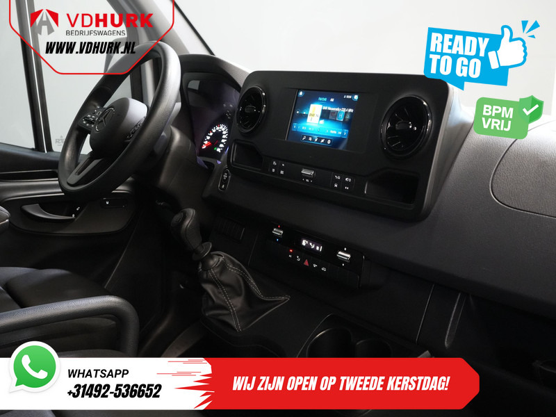 Mercedes-Benz Sprinter 317 1.9 CDI BPM VRIJ! 445x211x225/ Dhollandia Laadklep/ CarPlay/ Stoelverw./ Navi/ Airco/ Camera/ Cruise - Furgonas su krovinių dėže: foto 3 Mercedes-Benz Sprinter 317 1.9 CDI BPM VRIJ! 445x211x225/ Dhollandia Laadklep/ CarPlay/ Stoelverw./ Navi/ Airco/ Camera/ Cruise - Furgonas su krovinių dėže: foto 3