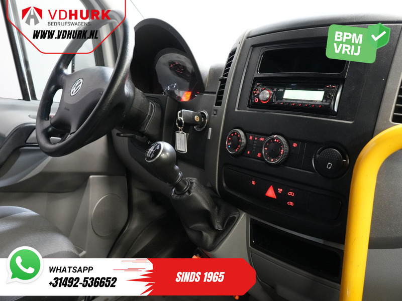 Volkswagen Crafter 35 2.0 TDI L3H2 EXPORT ONLY! €9.559 incl BTW/BPM Rolstoellift/ 9 Pers/ 9P/ Sidebars/ Rearbar/ Airco - Mikroautobusas, Keleivinis furgonas: foto 3 Volkswagen Crafter 35 2.0 TDI L3H2 EXPORT ONLY! €9.559 incl BTW/BPM Rolstoellift/ 9 Pers/ 9P/ Sidebars/ Rearbar/ Airco - Mikroautobusas, Keleivinis furgonas: foto 3