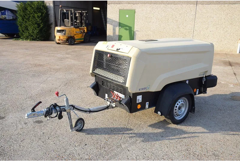 Doosan Doosan 77.55- stock id107 - Oro kompresorius: foto 1 Doosan Doosan 77.55- stock id107 - Oro kompresorius: foto 1