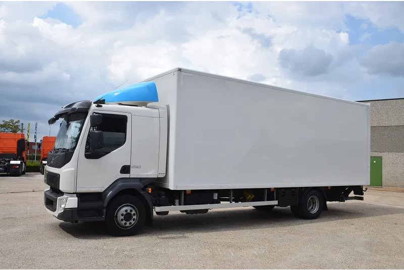 Volvo FL 250 - Furgonas sunkvežimis: foto 3 Volvo FL 250 - Furgonas sunkvežimis: foto 3