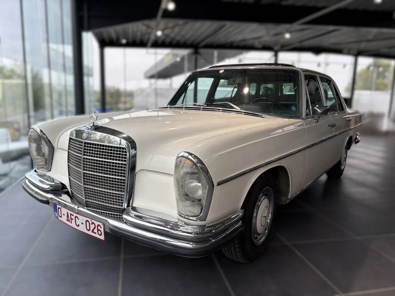 Mercedes-Benz 280SE *OldTimer*Automaat*LerenZetels*Schuifdak* - Lengvasis automobilis: foto 1 Mercedes-Benz 280SE *OldTimer*Automaat*LerenZetels*Schuifdak* - Lengvasis automobilis: foto 1
