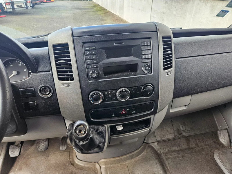 Mercedes-Benz Sprinter 313 - Furgonas šaldytuvas: foto 5 Mercedes-Benz Sprinter 313 - Furgonas šaldytuvas: foto 5