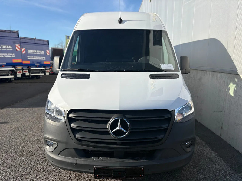 Mercedes-Benz Sprinter 317 L2H2*360°Camera*Airco*Navigatie*Zetelverwarming - Krovininis mikroautobusas: foto 3 Mercedes-Benz Sprinter 317 L2H2*360°Camera*Airco*Navigatie*Zetelverwarming - Krovininis mikroautobusas: foto 3