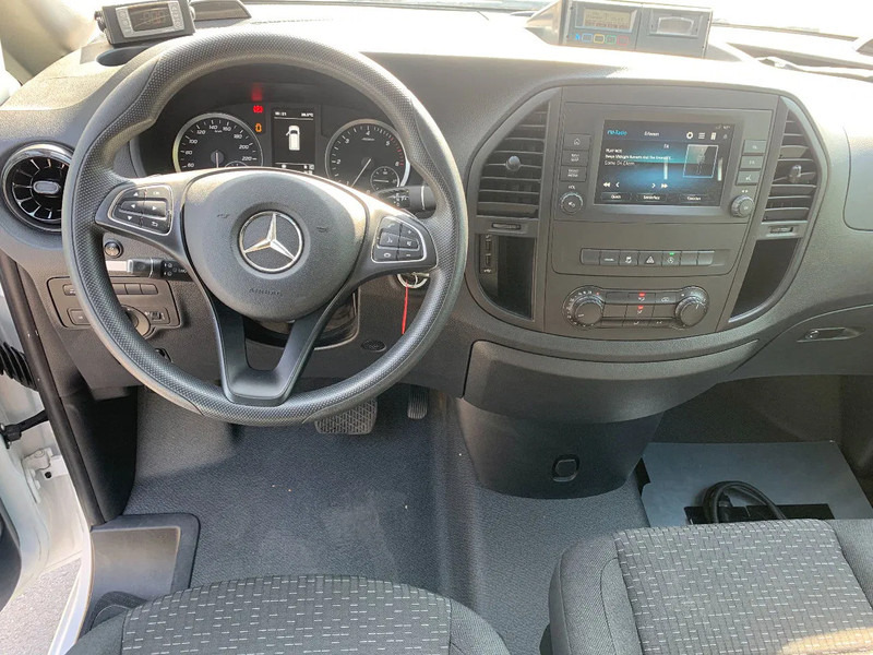Mercedes-Benz Vito 116*Webasto*Achteruitrijcamera*Automaat*Navi*Tempomat*Attention assist* - Furgonas šaldytuvas: foto 4 Mercedes-Benz Vito 116*Webasto*Achteruitrijcamera*Automaat*Navi*Tempomat*Attention assist* - Furgonas šaldytuvas: foto 4