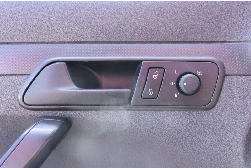 Volkswagen Caddy PARKSENSOREN-SCHUIFDEUR-RADIO USB-TREKHAAK - Mažas furgonas: foto 5 Volkswagen Caddy PARKSENSOREN-SCHUIFDEUR-RADIO USB-TREKHAAK - Mažas furgonas: foto 5