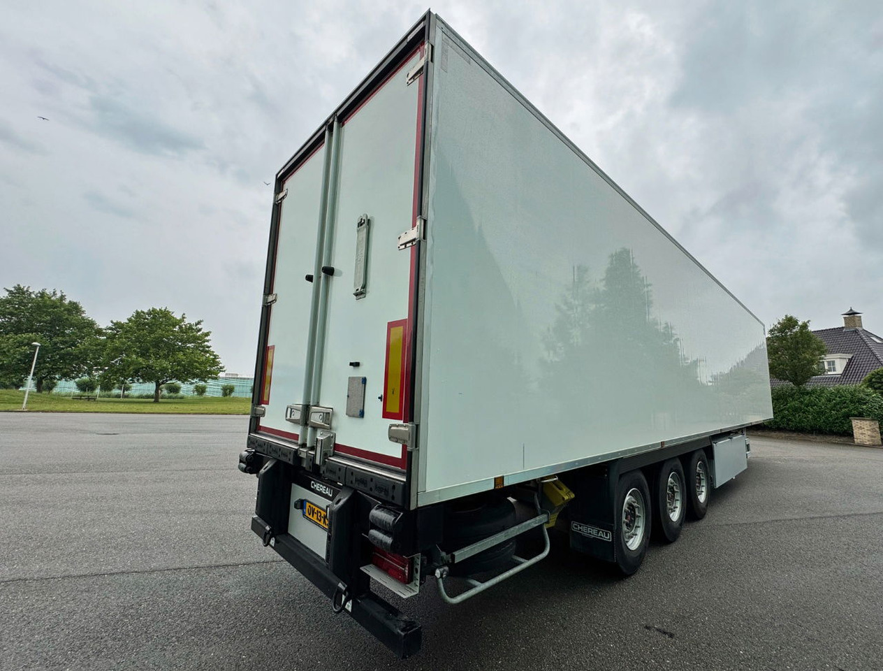 Chereau CSD3 247 CM Wide 265 CM High Thermo King SLXi300 With Only 850 Hours NEW - Refrižeratorius puspriekabė: foto 5 Chereau CSD3 247 CM Wide 265 CM High Thermo King SLXi300 With Only 850 Hours NEW - Refrižeratorius puspriekabė: foto 5