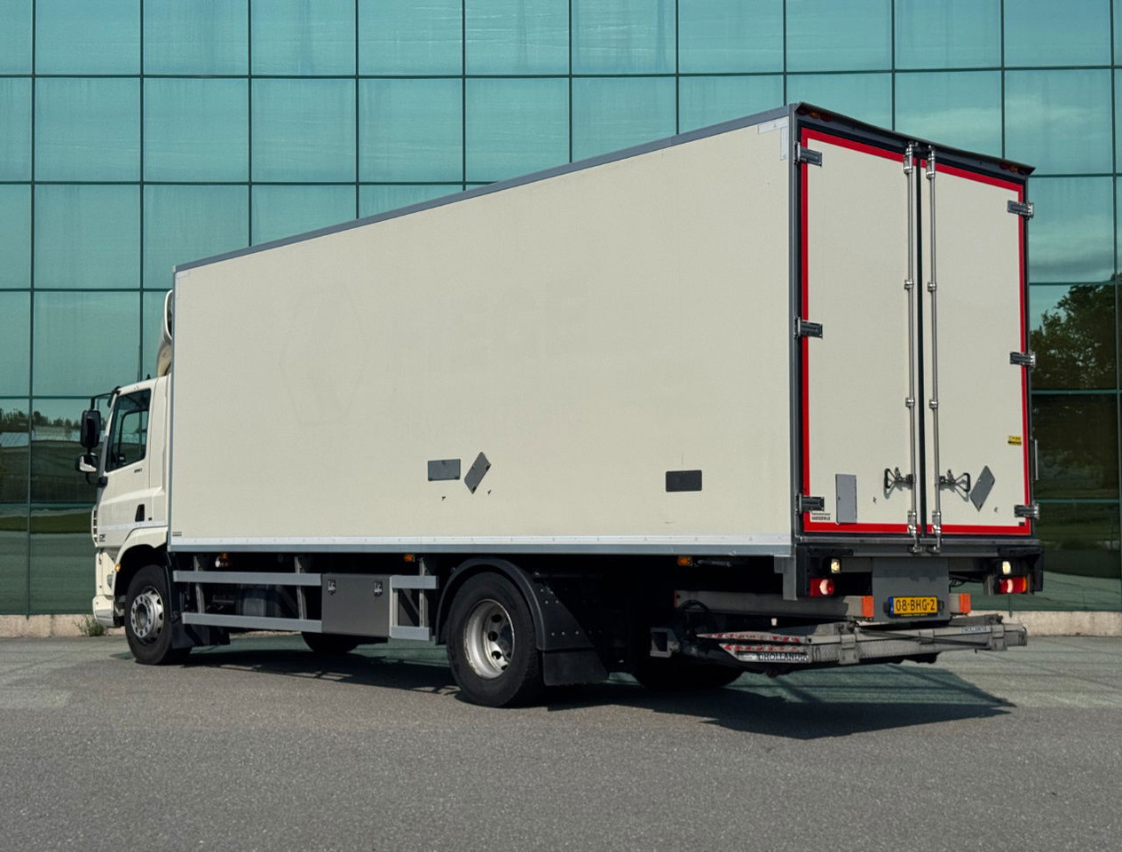 DAF CF 250 Carrier Supra 1150 Multi Temp 561.000 KM Tail Lift NL Truck - Refrižeratorius sunkvežimis: foto 3 DAF CF 250 Carrier Supra 1150 Multi Temp 561.000 KM Tail Lift NL Truck - Refrižeratorius sunkvežimis: foto 3