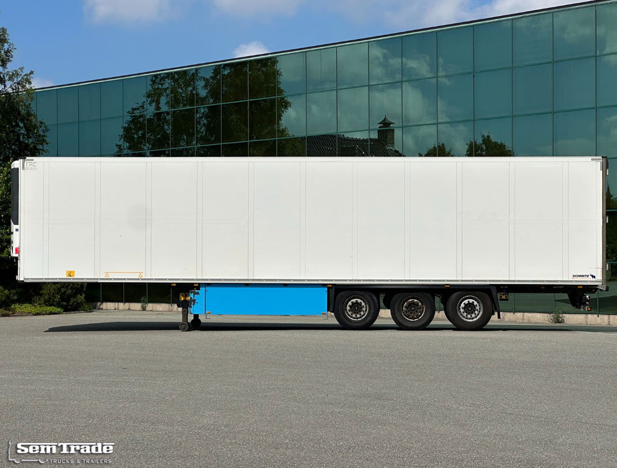Diversen SCBS3B Thermo King SLXe 300 Lift Axle Holland Trailer 3 Pieces IN Stock - Refrižeratorius puspriekabė: foto 2 Diversen SCBS3B Thermo King SLXe 300 Lift Axle Holland Trailer 3 Pieces IN Stock - Refrižeratorius puspriekabė: foto 2