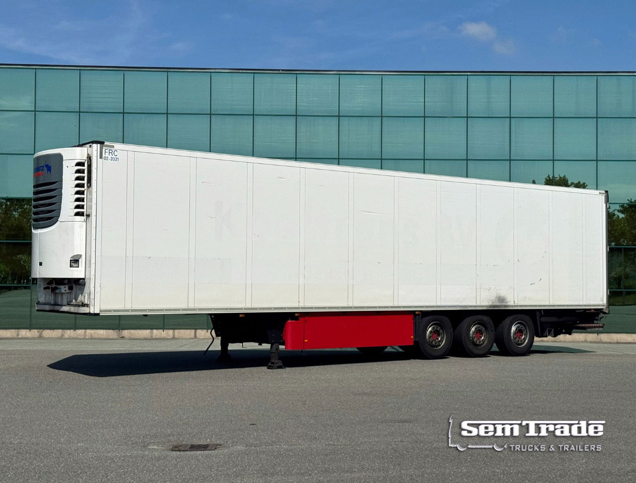Schmitz Cargobull SCBS3B 270 CM High Flower Wide Liftaxle Tail Lift NL Trailer 6 - Refrižeratorius puspriekabė: foto 1 Schmitz Cargobull SCBS3B 270 CM High Flower Wide Liftaxle Tail Lift NL Trailer 6 - Refrižeratorius puspriekabė: foto 1
