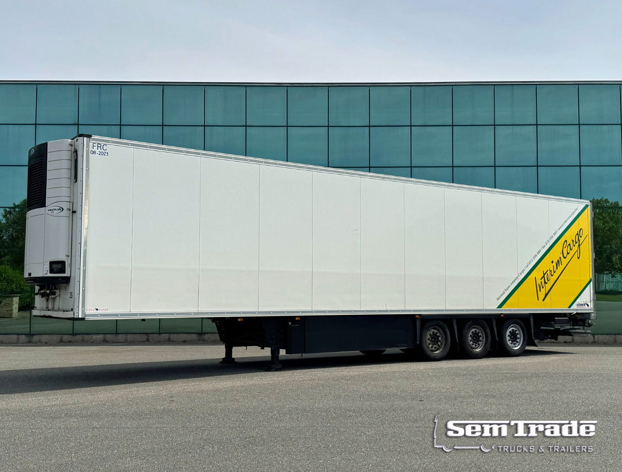 Schmitz Cargobull SCBS3B 275 CM High 250 Wide Tail Lift Carrier Vector 1550 Dopp - Refrižeratorius puspriekabė: foto 1 Schmitz Cargobull SCBS3B 275 CM High 250 Wide Tail Lift Carrier Vector 1550 Dopp - Refrižeratorius puspriekabė: foto 1