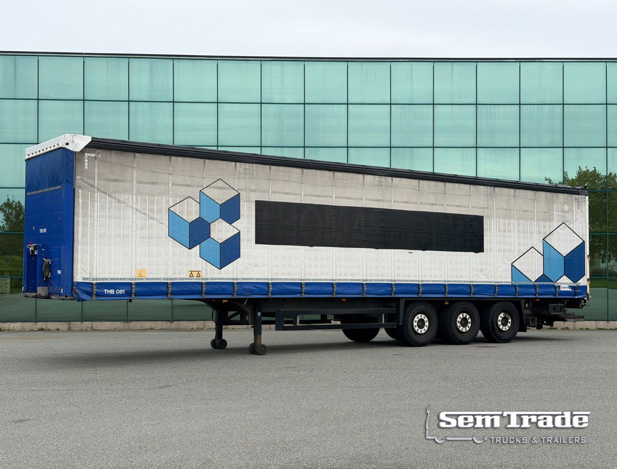 Schmitz Cargobull SCBS3T Disc Brakes Galvanised Chassis 2.000 KG Lift NL Trailer - Tentinė puspriekabė: foto 1 Schmitz Cargobull SCBS3T Disc Brakes Galvanised Chassis 2.000 KG Lift NL Trailer - Tentinė puspriekabė: foto 1