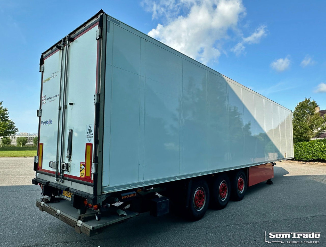 Schmitz Cargobull SKO24 Carrier Vector 1850 2X Lift Axle Flowerwide 270 CM High Holland Trailer - Refrižeratorius puspriekabė: foto 5 Schmitz Cargobull SKO24 Carrier Vector 1850 2X Lift Axle Flowerwide 270 CM High Holland Trailer - Refrižeratorius puspriekabė: foto 5