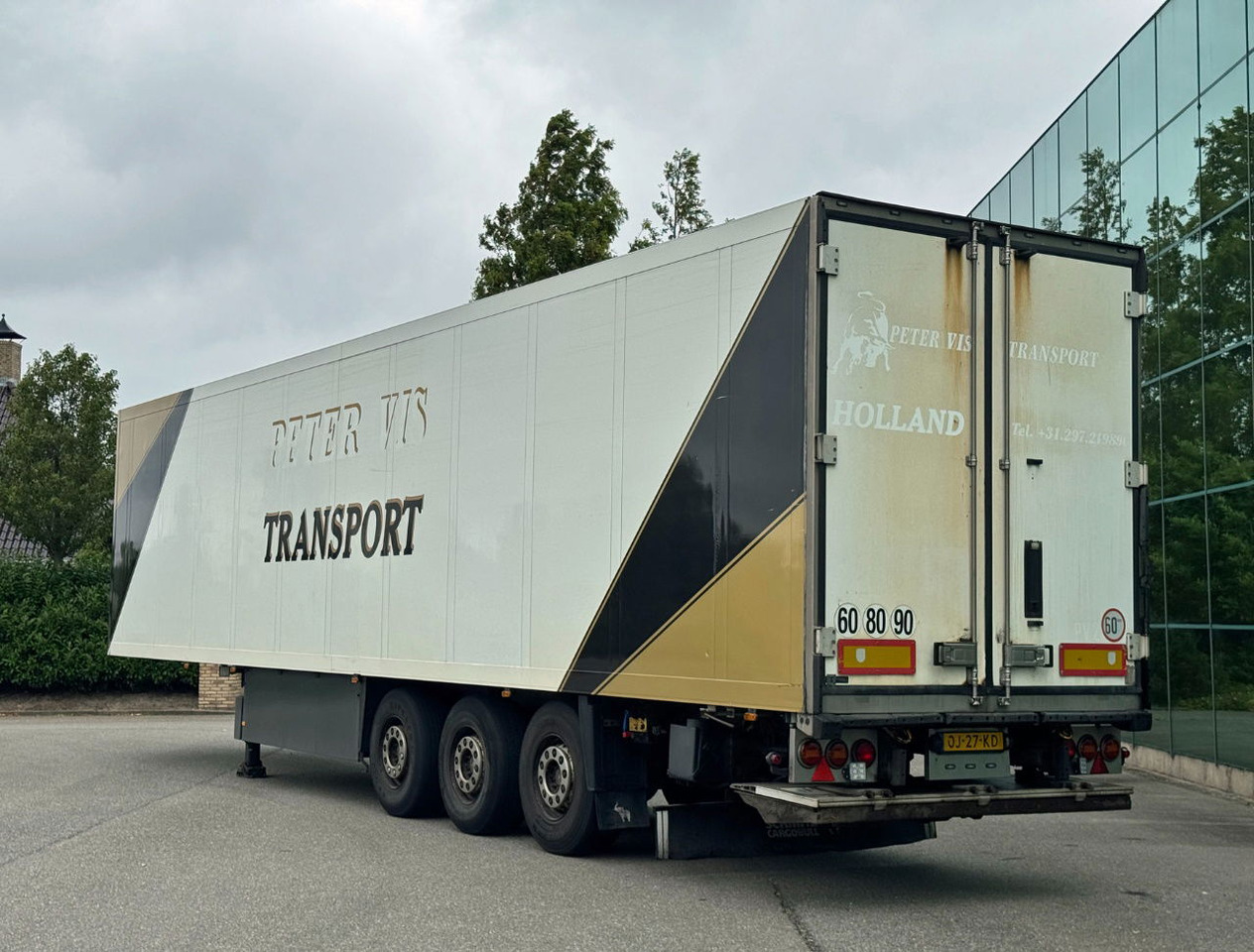 Schmitz Cargobull SKO24 Thermo King SL200e Only 8.900 Hours 270 CM High 250 CM W - Refrižeratorius puspriekabė: foto 3 Schmitz Cargobull SKO24 Thermo King SL200e Only 8.900 Hours 270 CM High 250 CM W - Refrižeratorius puspriekabė: foto 3