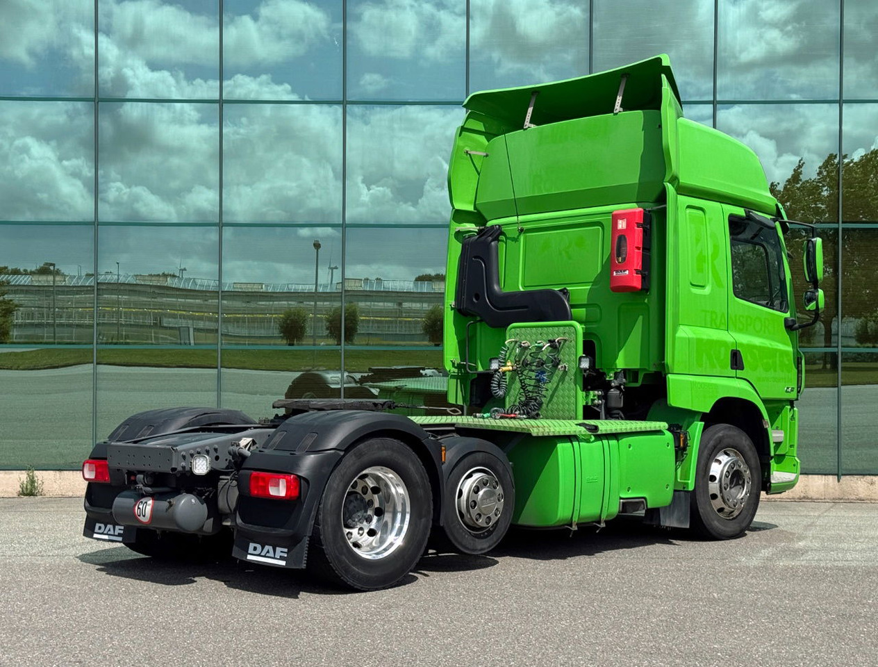 DAF CF 450 FTP Space CAB Only 447.500 KM 2x Tanks TOP Condition Belgium Truck - Vilkikas: foto 4 DAF CF 450 FTP Space CAB Only 447.500 KM 2x Tanks TOP Condition Belgium Truck - Vilkikas: foto 4