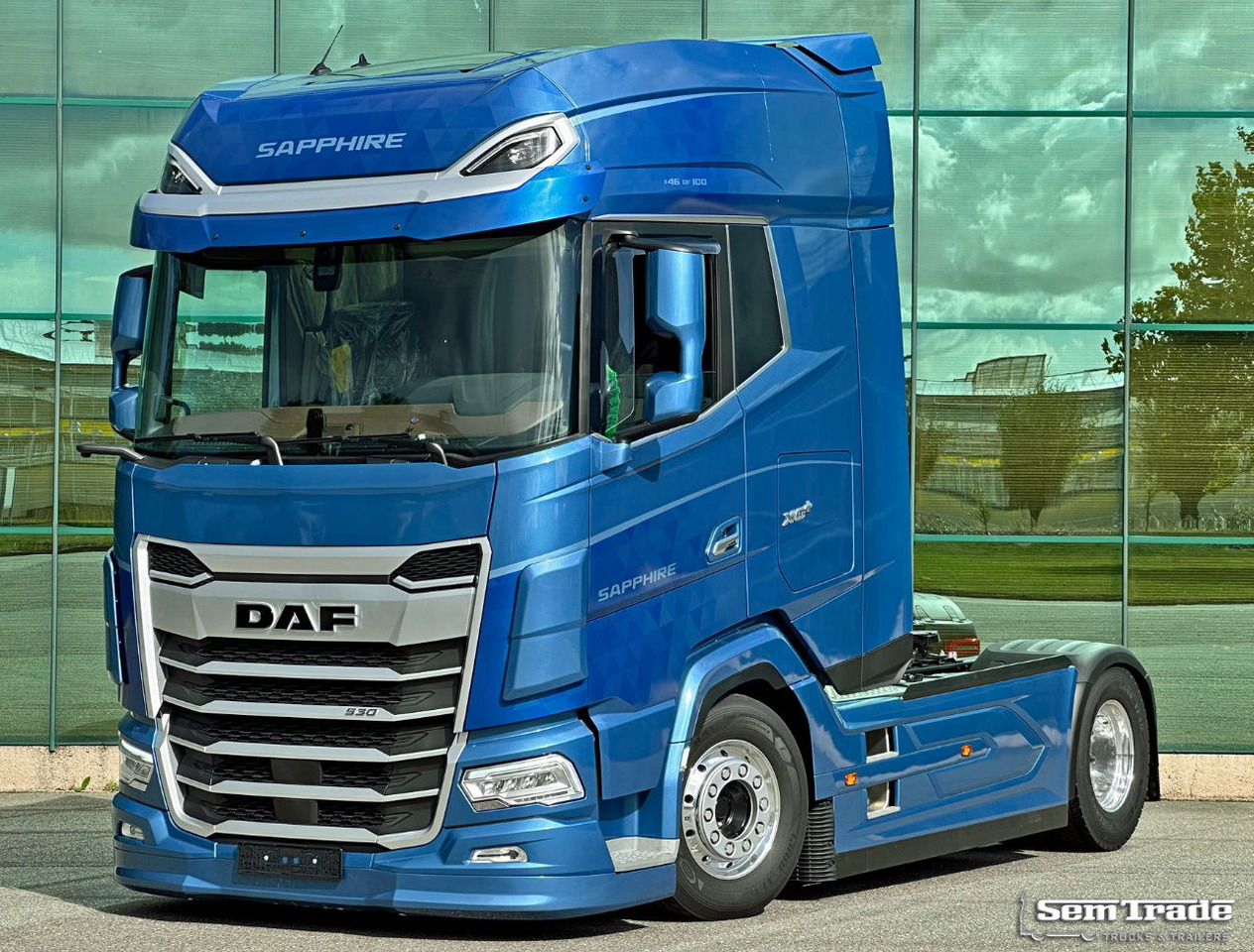 DAF XF 530 FT Saphire Edition Brand NEW Full AIR Intarder Retarder - Vilkikas: foto 1 DAF XF 530 FT Saphire Edition Brand NEW Full AIR Intarder Retarder - Vilkikas: foto 1