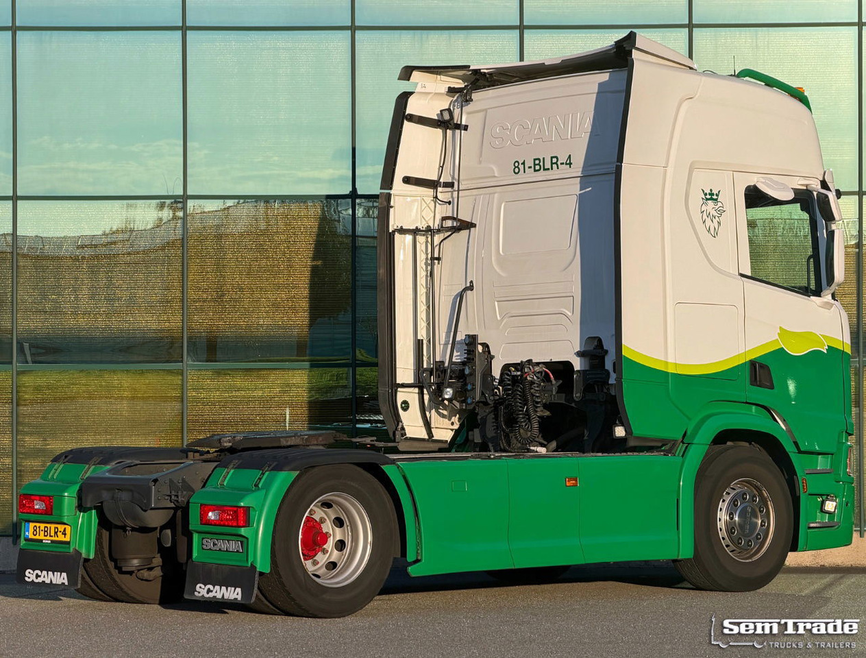 Scania R410 Retarder 2x Tanks 775.000 KM TOP Condition NL-Truck - Vilkikas: foto 4 Scania R410 Retarder 2x Tanks 775.000 KM TOP Condition NL-Truck - Vilkikas: foto 4