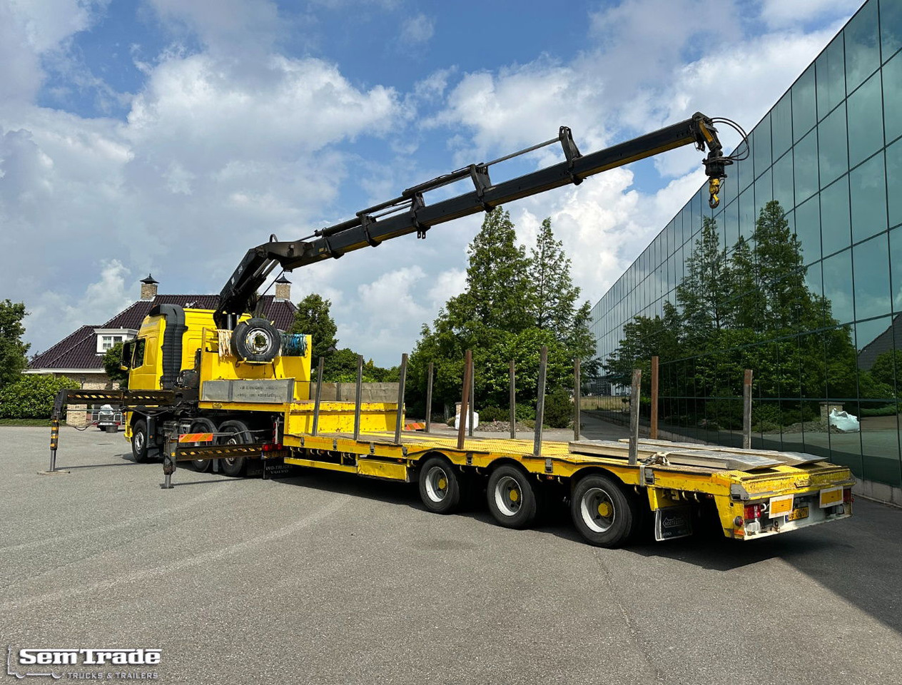 Volvo FH 12.460 Manual Gear 6X2 Euro 3 Only 493.000 KM Hiab 350 - 5 With Nootebo - Vilkikas: foto 3 Volvo FH 12.460 Manual Gear 6X2 Euro 3 Only 493.000 KM Hiab 350 - 5 With Nootebo - Vilkikas: foto 3