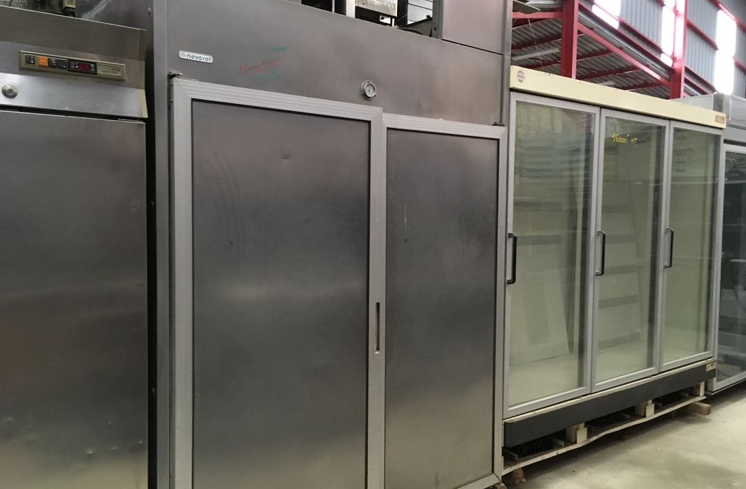 Chambre froide en panneau Chambre froide inox Vitrine haute inox Tour refrigere Vitrine magasin - Maisto pramonės įranga: foto 4 Chambre froide en panneau Chambre froide inox Vitrine haute inox Tour refrigere Vitrine magasin - Maisto pramonės įranga: foto 4