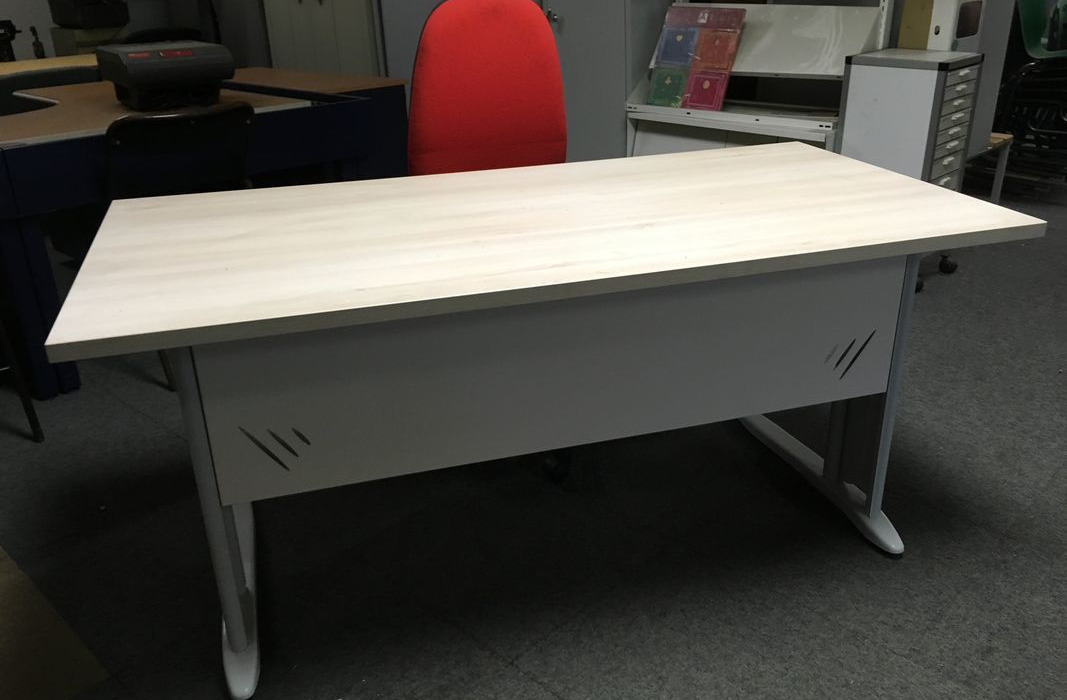 Mobilier de bureau Occasion et Neuf - Įrankis/ Įranga: foto 1 Mobilier de bureau Occasion et Neuf - Įrankis/ Įranga: foto 1