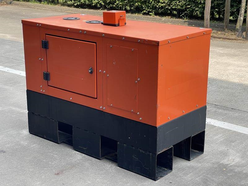 Europower EPS 113 TDE - Elektrinis generatorius: foto 3 Europower EPS 113 TDE - Elektrinis generatorius: foto 3